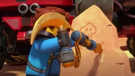 Jay'sGoldenKusarigamaS11