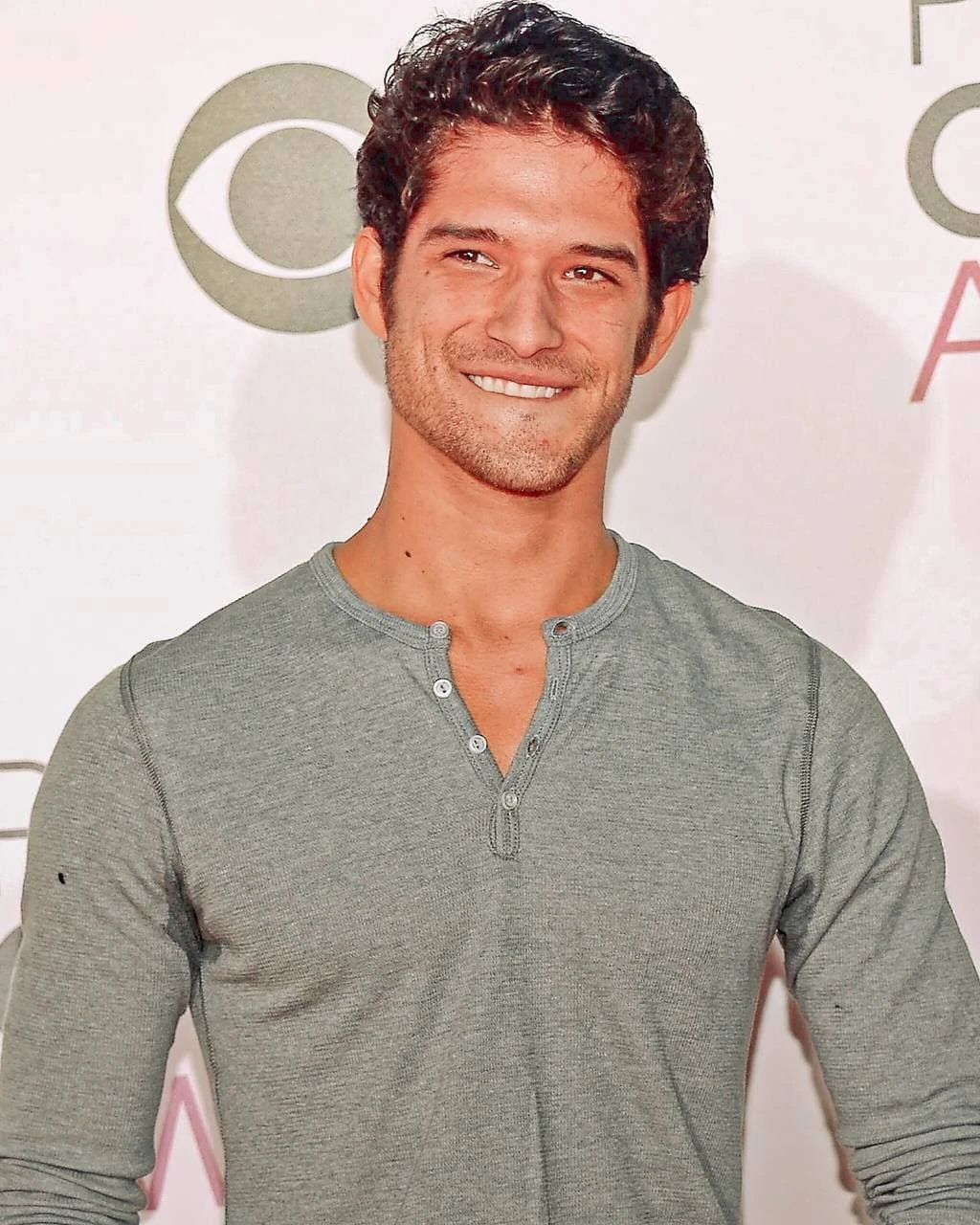 Tyler Posey | Wiki ActorsWiki | Fandom, image size:1024x1280