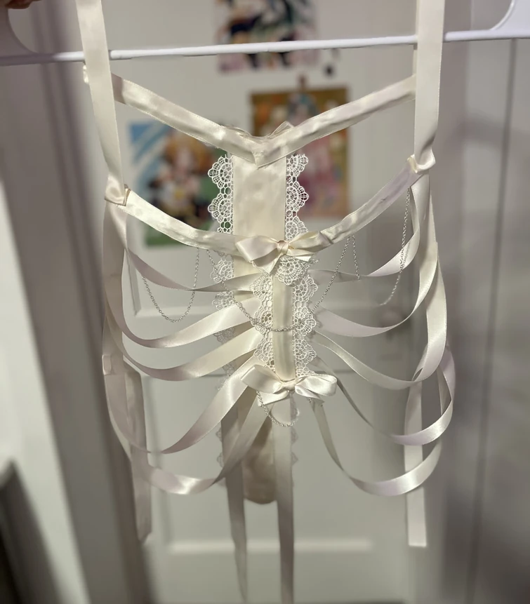 ok i finished my weird ribcage thingy. idk | Fandom