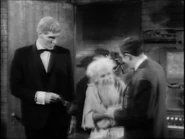 41.Halloween.-.Addams.Style 044.jpg (32 KB)