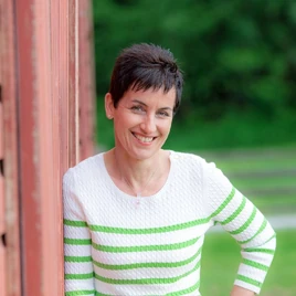 Pam Dangelmaier 001