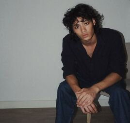 Noah Taylor 001