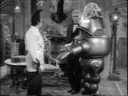 61.Lurch's.Little.Helper 012.jpg (45 KB)