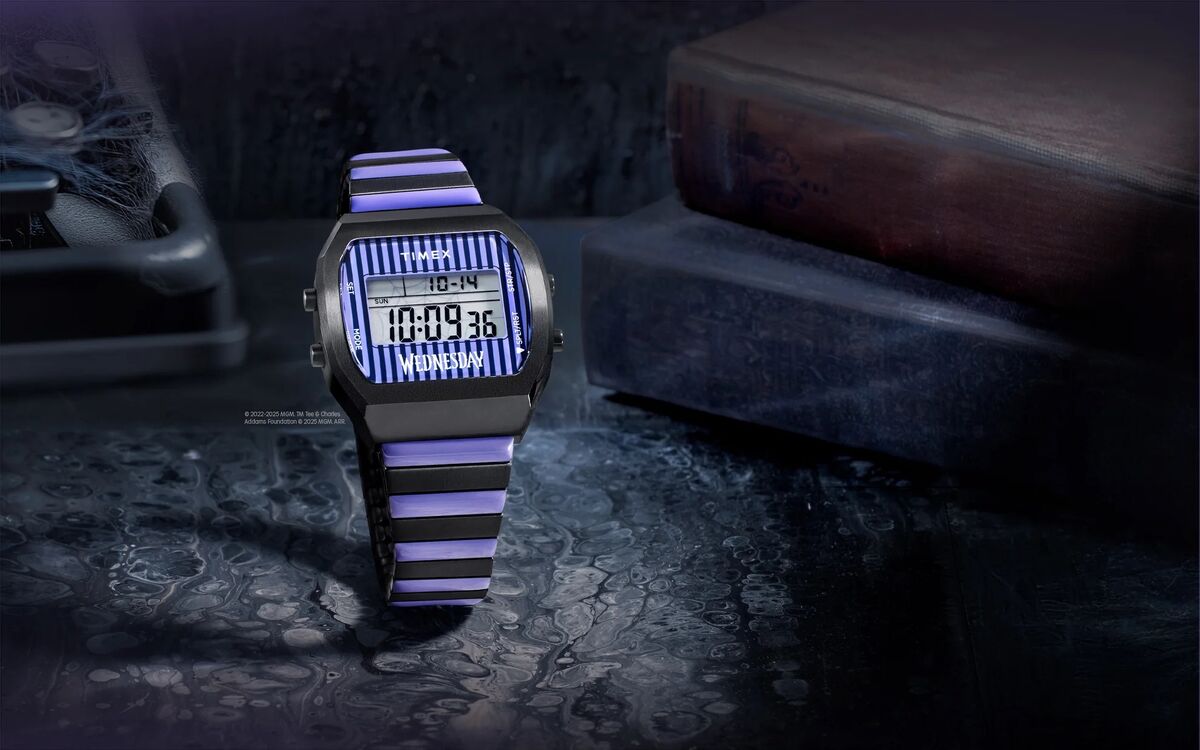 時計 Timex x MM6 T80 GiftSet w/Extra Bracelet TIMEX X MM6 MAISON MARGIELA: THE RE-ENGINEERING OF A CLASSIC