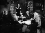 41.Halloween.-.Addams.Style 057.jpg (35 KB)