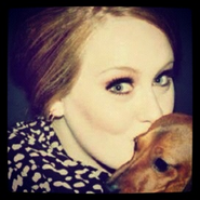 Adele with Louie during the promotion of 21.