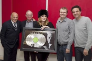1657059-Adele-Executives-Plaque-Photo.jpg (77 KB)