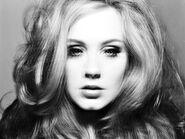 Adele Q 20