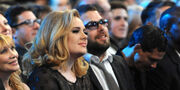 O-ADELE-BOYFRIEND-SIMON-KONECKI-570