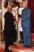 Shantanu Narayen receives Padma Shri from President of India