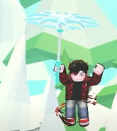 A player using the Snowflake Propeller.