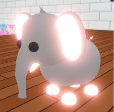 O QUE TROCAM POR ELEFANTE NEON NO ADOPT ME - Roblox 