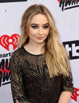 Sabrina-Carpenter--iHeartRadio-Music-Awards-2016.jpg