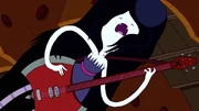 Marceline suona il Basso-Ascia in ""