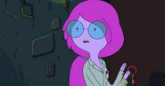 S4e10 princessbubblegum in glasses