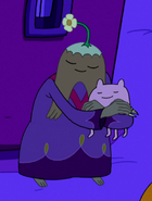 S5e10 Magi hugging hat