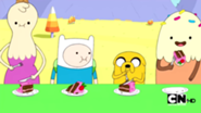 185px-S2e19 Cake eat.png (22 KB)