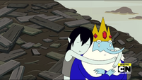 Marceline-ice-king-hug
