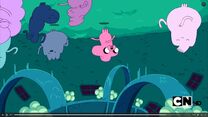 The Lumpy Space Prom scene aired with no snail.