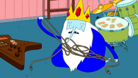 S4e25 Ice King trying to untangle cord