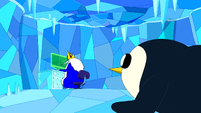 S4e24 Gunter watching Ice King use his computer