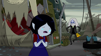 S4e25 Simon running to crying Marcy