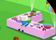 S5e18 Finn sitting on table