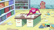 S07E35 Gumball finding something