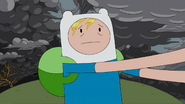 S8E15 Finn hair out of his hat