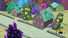 S7E30 Suburban Crystals.jpg (246 KB) Crystal Suburbia