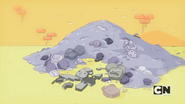 S5e46 pile of Rock People