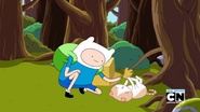 Finn and boxprince playing S5E37