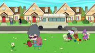 S6e13 Bus passing old ladies