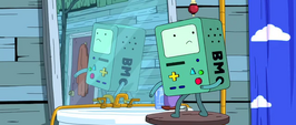 S4e2 BMO looking over shoulder