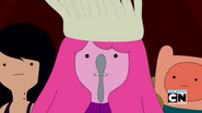 S5e38 PB balancing spoon on her nose