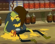 S3e24 Clarencebroken.png (217 КБ)