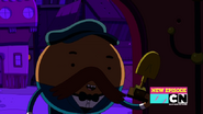 S07E34 Starchy with his Golden Shovel Award