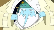S10e2 Ice King peering out of coat.png (968 KB)
