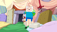 S5e16 Finn with sword and cup