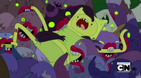 S3e13 zombies biting Finn