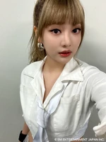 Ningning Twitter 22.09.13.jpeg (533 KB) 22.09.13