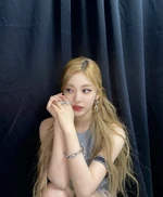 Ningning Twitter 22.01.01 1.jpeg (428 KB) 22.01.01 No.1