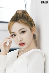 Ningning X Clio 11.jpeg (595 KB)