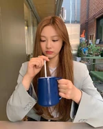 Ningning Instagram 21.02.17 3.jpeg (176 KB) 21.02.17 No.3