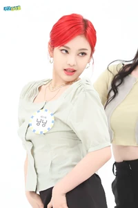 Ningning Weekly Idol 21.05.26 3.jpeg (145 KB) Weekly Idol No.3