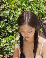 Ningning Instagram 23.05.23 6.jpeg (249 KB) 23.05.23 No.6