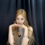 Ningning Twitter 22.01.01 2.jpeg (644 KB) 22.01.01 No.2