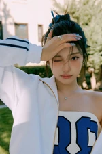 Ningning Spicy Concept Photo 1.jpeg (729 KB) Spicy (1)