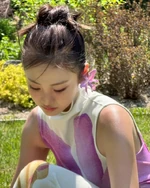Ningning Instagram 23.05.29 4.jpeg (108 KB) 23.05.29 No.4
