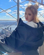Ningning Instagram 21.12.25 5.jpeg (181 KB) 21.12.25 No.5